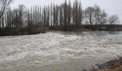 Vzostupy riek na východnom Slovensku