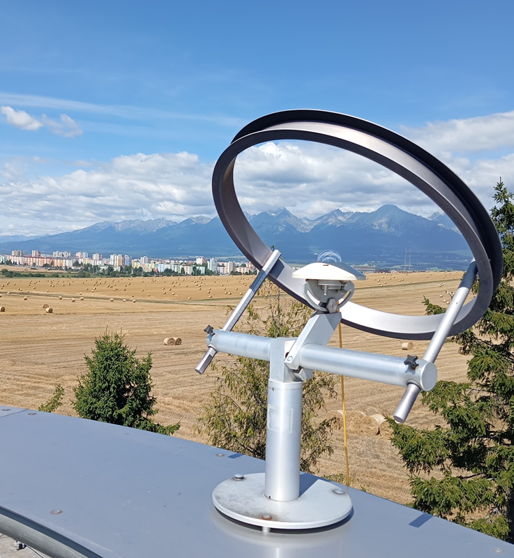 Meranie difúzneho slnečného žiarenia pomocou neventilovaného pyranometra tieneného prstencom. ARC SHMÚ Gánovce.